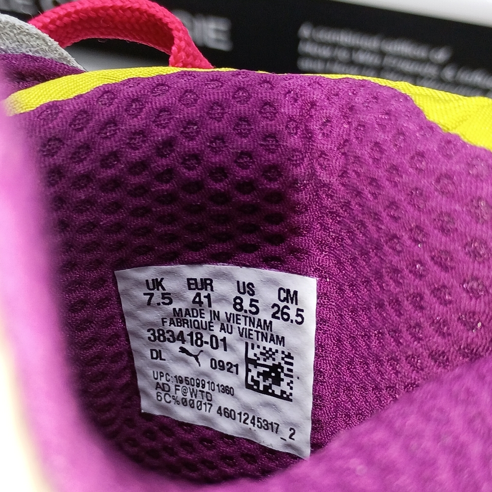 Puma Colorful Sneakers with Red Laces - Picture 8 of 9